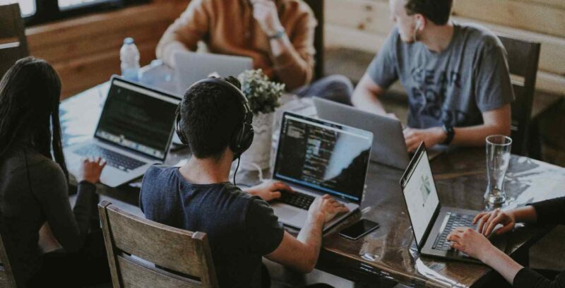 traditional-business-digital-marketing
